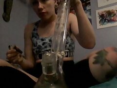 Bong rip et jouer temps pour bien fille