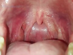 ÉNORME bouche de très Sexy rousse POV