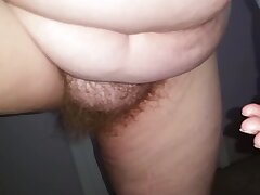 femme BBW, chatte poilue, gros seins, pantys blanc, ceinture noire