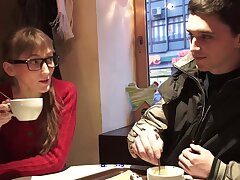 Casual Teen Sex - Nerdy teeny s'excite