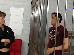 STRAPON POUR CD PRISIONER ET POLICE MAÎTRESSE