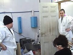 Gros seins mature prise par deux mecs