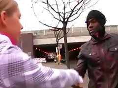 Allemande salope Vs Black Cock